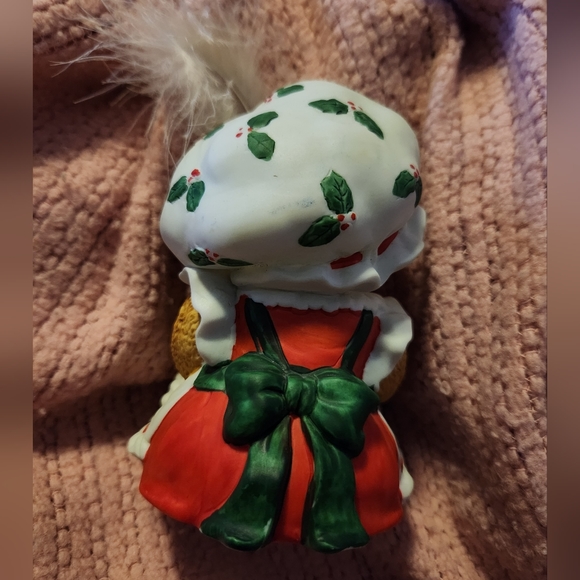 Limited Edition Figure by Lucy Rigg- Mrs. Claus - Picture 4 of 5